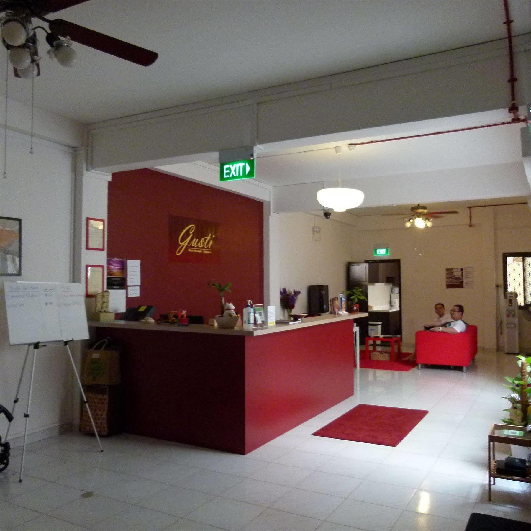 Gusti Bed & Breakfast Singapour Extérieur photo